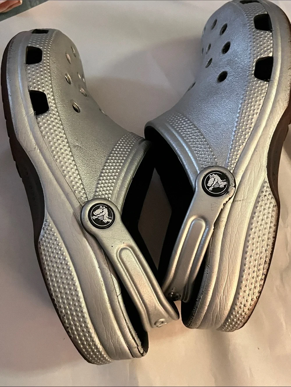 CROCS